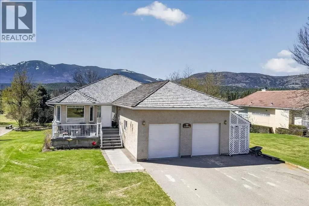 4882 Glen Eagle Drive, Fairmont Hot Springs